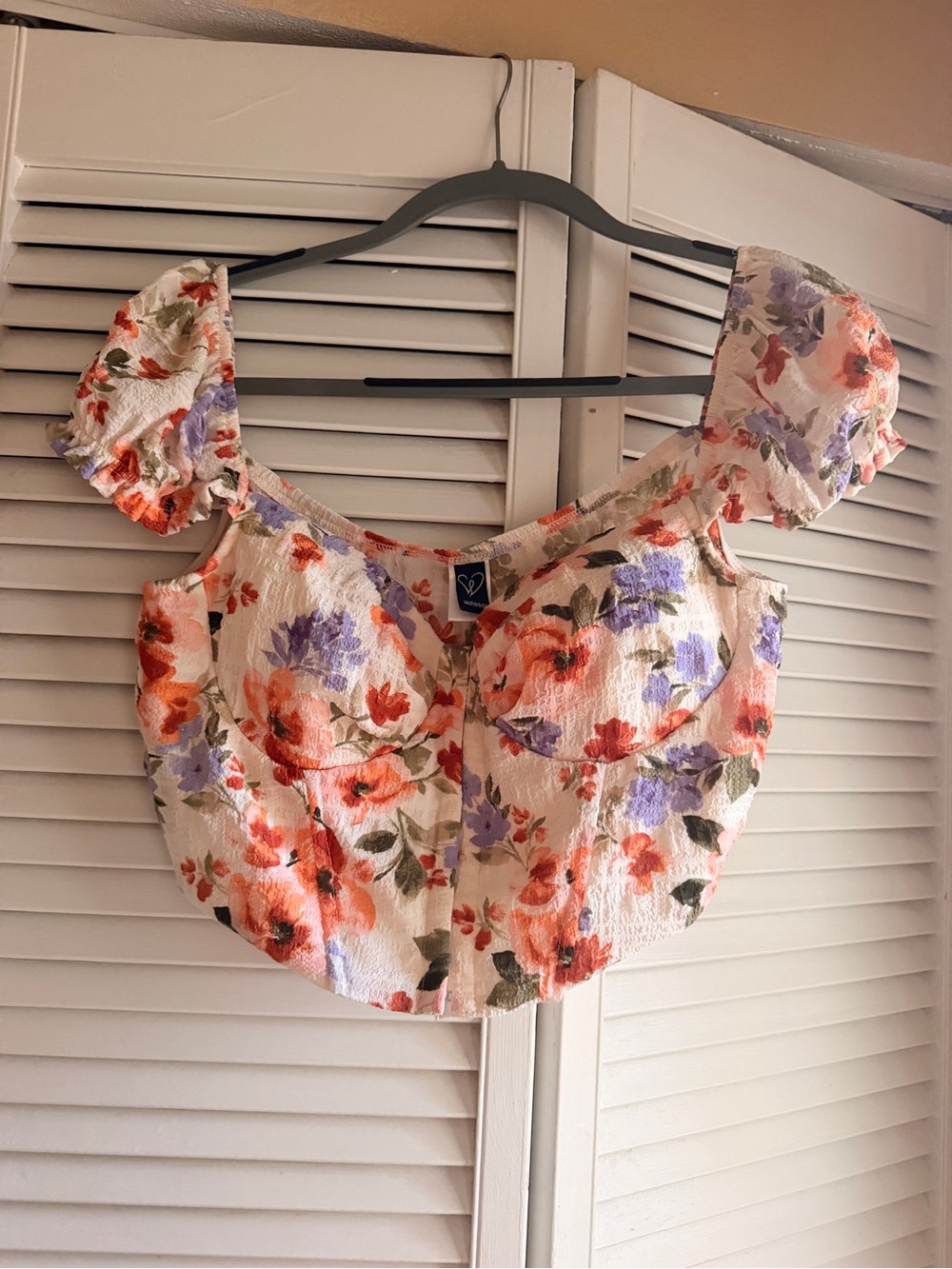Floral Puff-Sleeve Corset Crop Top in Cream, Pink, and Purple
